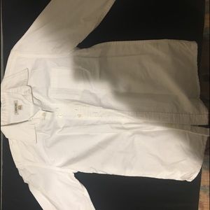 Shirt with collar